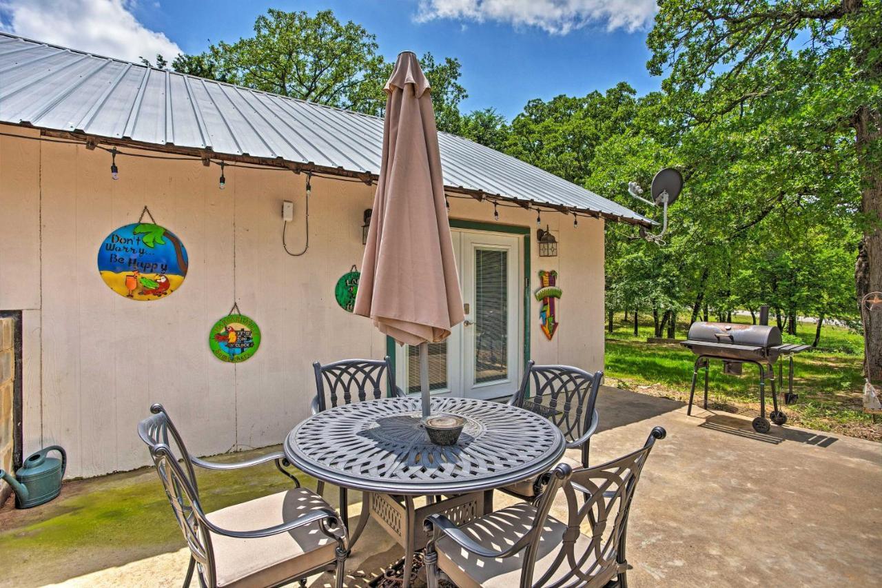 Lake Texoma Cabin - 1 Mi To Park And Boat Ramp! Willow Spring Exterior photo
