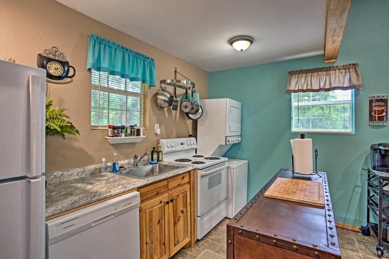 Lake Texoma Cabin - 1 Mi To Park And Boat Ramp! Willow Spring Exterior photo